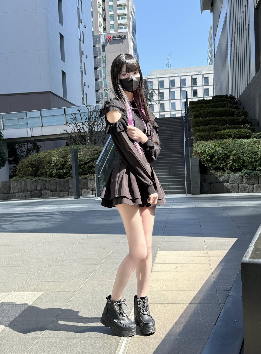 生足は珍しいよ https://t.co/IfXV1UxorS