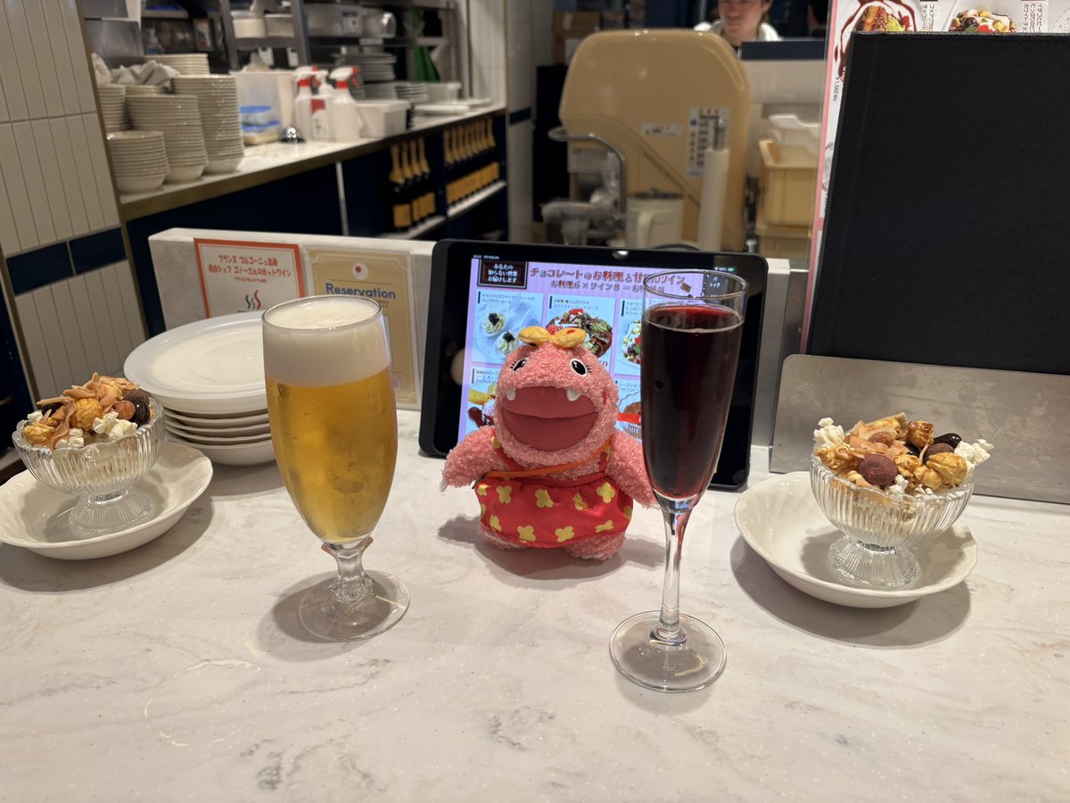 3618Loki's tweet photo. 酒におぼれる https://t.co/0kjQWhuh0j