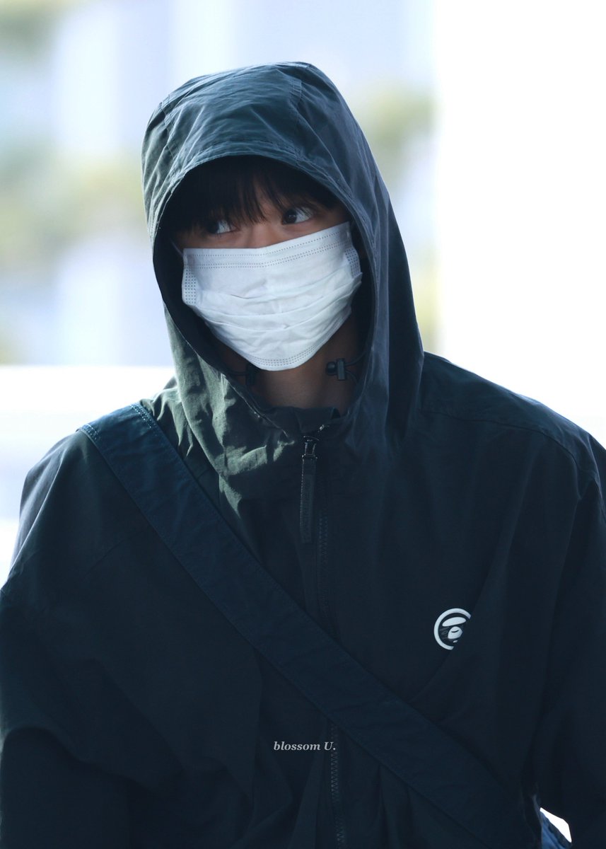 blossomU03's tweet photo. 260312 ICN
#은석 #EUNSEOK #RIIZE #라이즈 https://t.co/vBEQQhKptZ