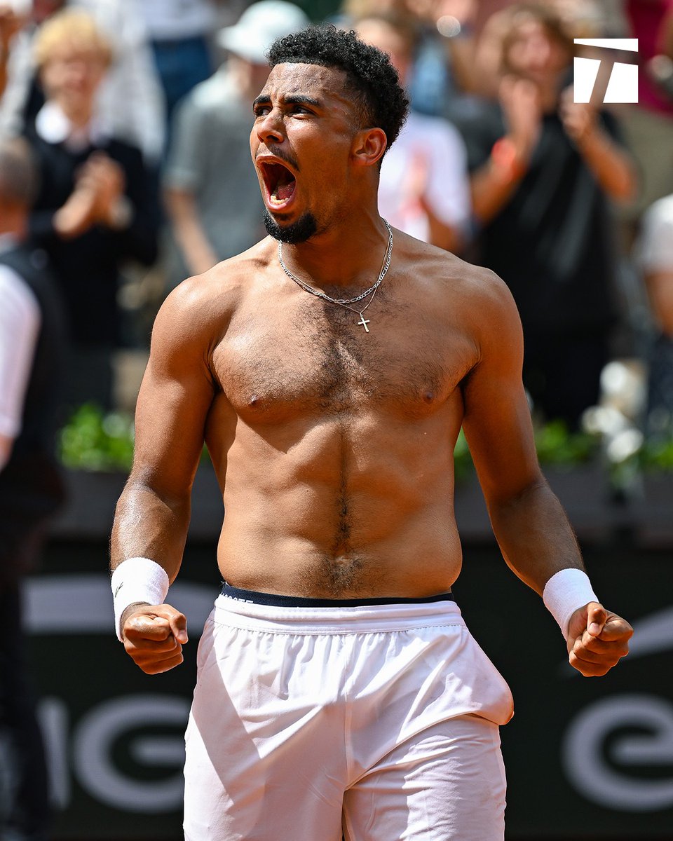 ATPhotness tweet media