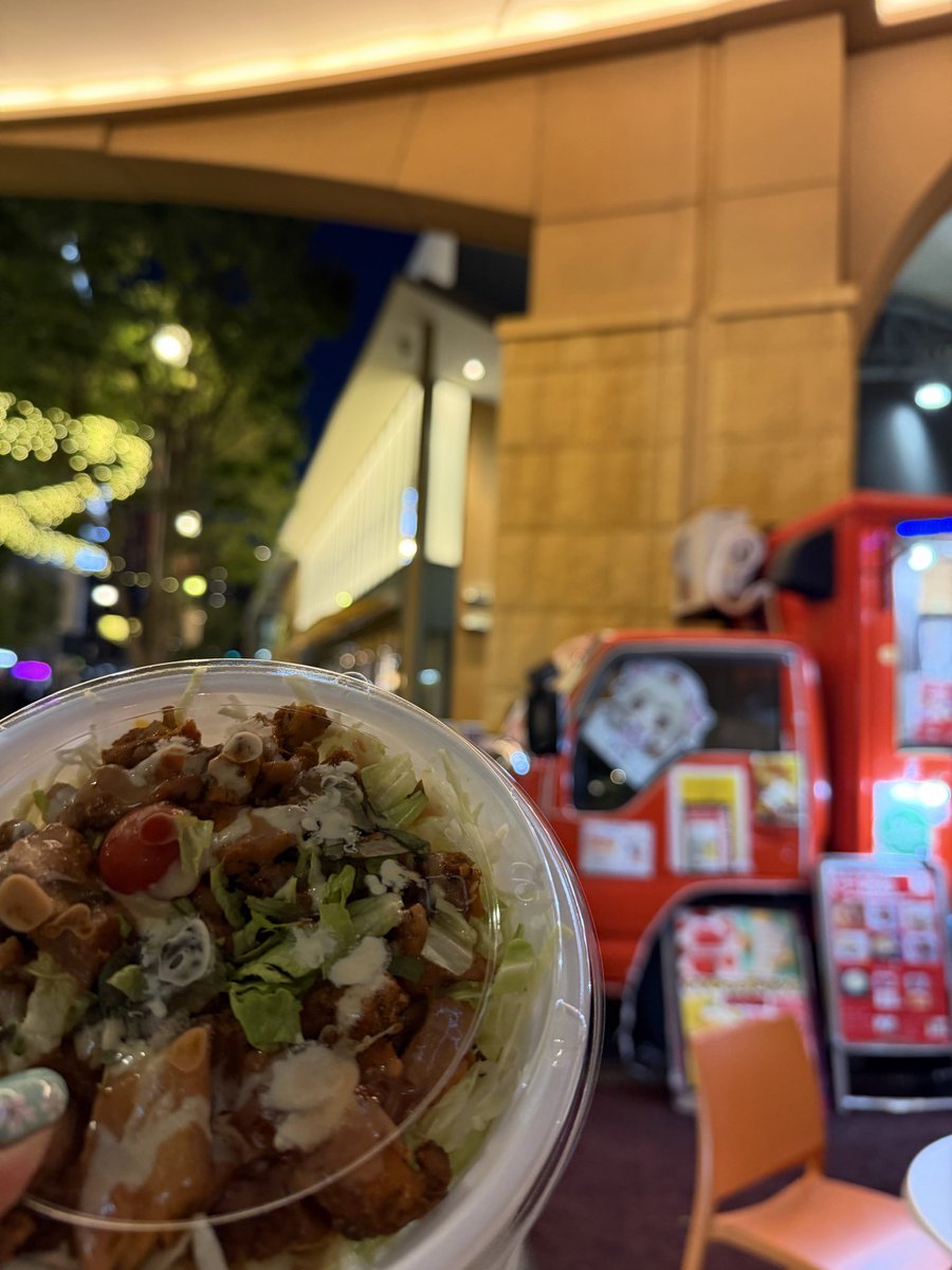 zzz_siesta's tweet photo. 野菜たっぷりNo🍚
🥙ケバブキング🥙
誘惑に負けた https://t.co/AZUFonp3us