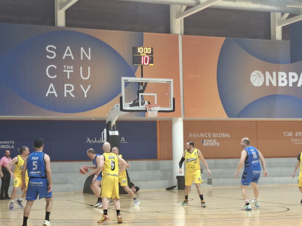 C.B. Cártama tweet media