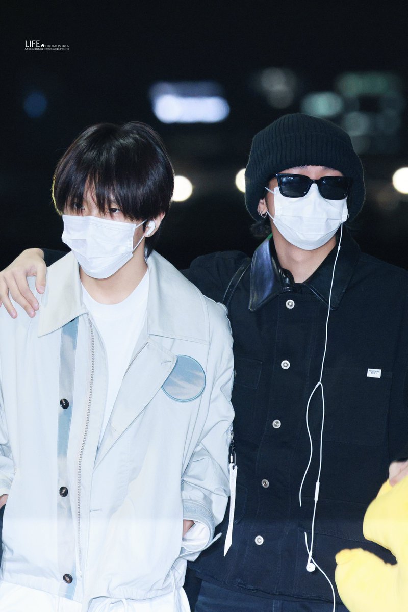 ๐๐๐๐ tweet media