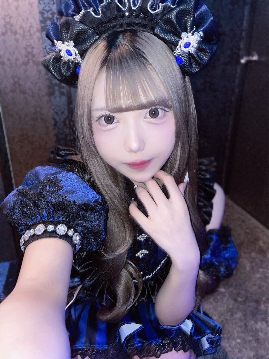 みや tweet media