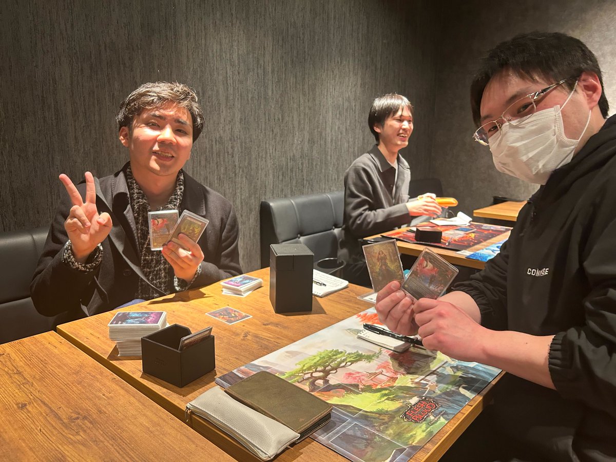 MtgClove's tweet photo. 【🔥Pro Quest🔥】
CloveBase秋葉原店で開催中の「プロクエスト:ラスベガス」見事TOP4に残ったのは
Miyamura, Hiroaki
Takashima, Ryo
ishimaru, suguru
Urase, Ryosuke
この4名が準決勝に駒を進めました‼️
おめでとうございます🥳
#Fabjp #fabtcg #ProQuest https://t.co/CIgtTiOXcL