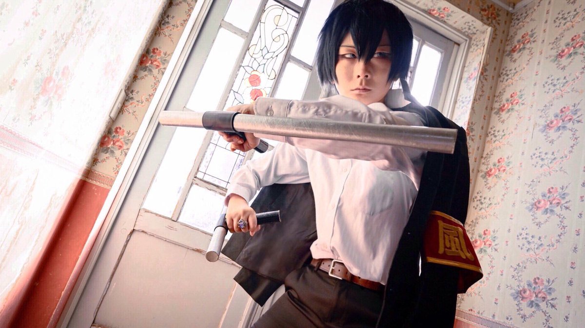 AmA8Ar1's tweet photo. Cosplay⚠︎
#超死ぬ気で大型併せ0228

家庭教師ﾋｯﾄﾏﾝREBORN！
                            雲雀 恭弥 

「君はここで　噛み殺すよ」

撮影:@Breakout_011 
ｱｲﾃﾑ提供🟪@aolu_02 https://t.co/YHvl1BGxT4