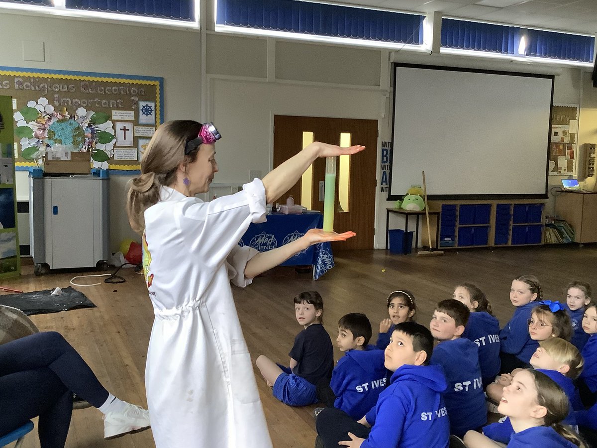 Year 6 tweet media