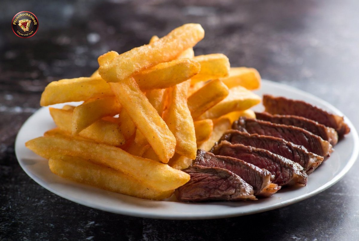 pfannkuchenwelt's tweet photo. Yes or no?
--
#pommes #fries #meat #fleisch #pfannkuchenwelt https://t.co/Tj4SvvMi8c