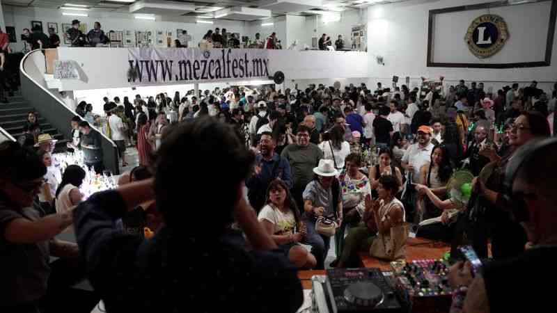 MEZCALFEST.MX 2026 celebra un éxito rotundo y anuncia su edición de otoño el 3 y 4 de octubre <a href="/mezcalfestmx/">mezcalfest.mx</a> hojaderutadigital.mx/mezcalfest-mx-…
