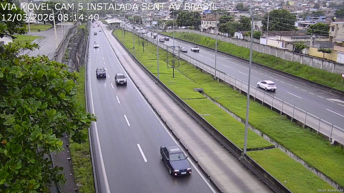 ViaRioo's tweet photo. Dirija com atenção! Pista molhada! Em caso de emergência, ligue 0800 0842 746. #ViasExpressas #ViaRio #TransOlimpica https://t.co/XHNijdtAZJ