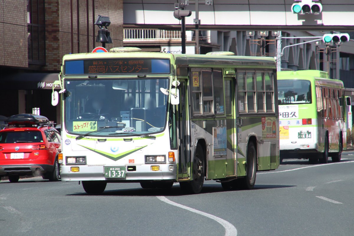 2026/03/11 岩手県交通 U-LV324K 岩手 200 か 1299 元:国際興業バス KC-LV380L 岩手 200 か ...