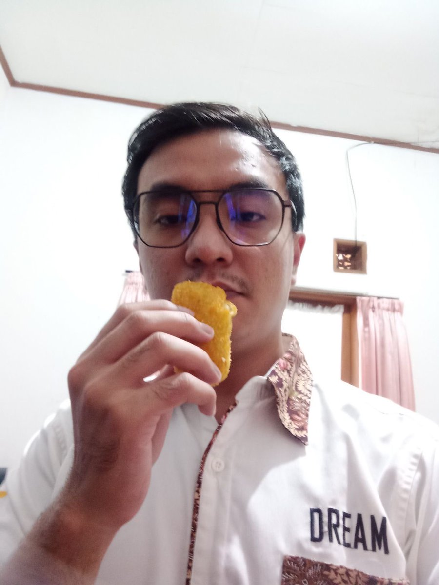 JLR_48's tweet photo. Absen berbuka Day 22

#AndaiKuBerbukaPuasha #Bismillah #Day22WithLuv #BukaPuaSha #MakinCintaMarsha #CintaiOshiMu #MakeJeketianFun #BataLynn #IftaLy #BataLine #BerbukaPuaChia https://t.co/gu9QcdcfVs