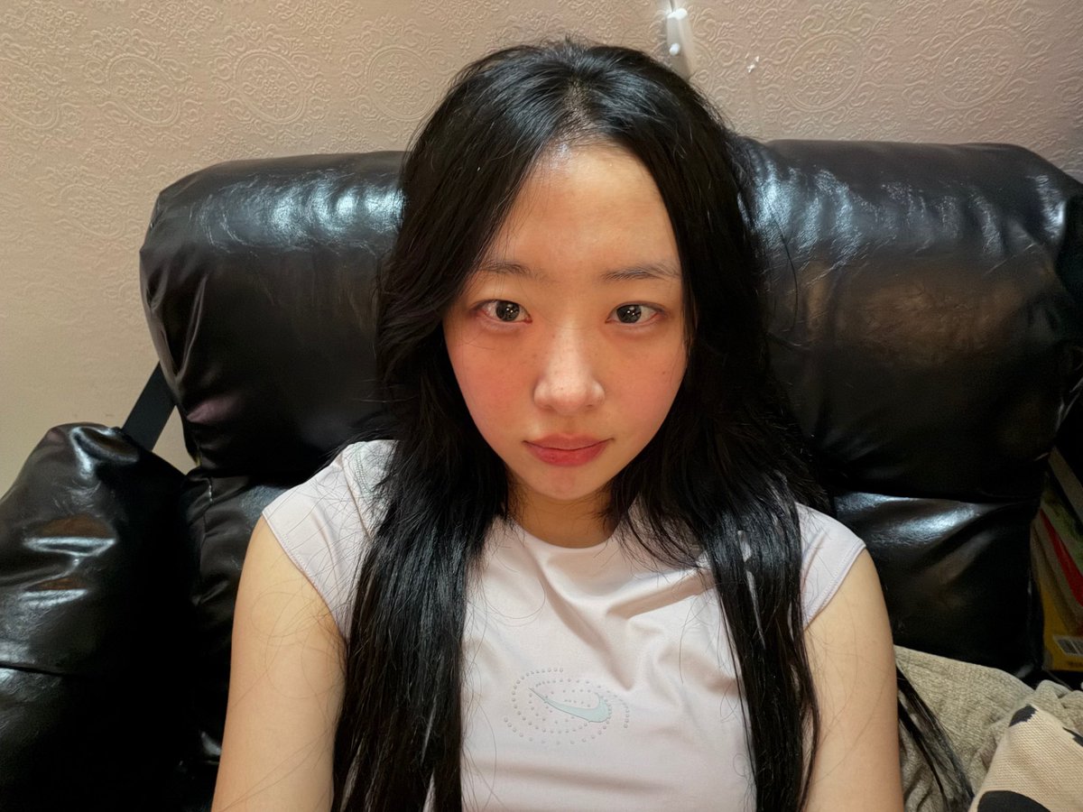 Yves NO Brasil 🍏 SORTEIO NO FIX tweet media