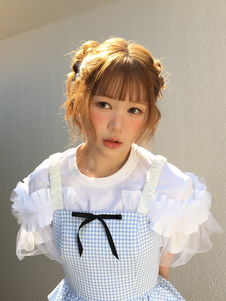 260312 #YE_ON weverse post

Ye-On yang berzodiak Aries dengan rambut ‘domba’ (kuncir dua).🐑🩵

#Hearts2Hearts #하츠투하츠 #H2H
<a href="/Hearts2Hearts/">Hearts2Hearts</a>