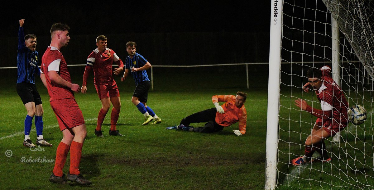RACAimages's tweet photo. A few images from Ryton &amp; Crawcrook's 2-0 win over Chester le Street Town in the EA Cup at the Oldhaulage Stadium last night. The full album is on my Facebook page and that of the club's. https://t.co/p6OTPkVcbK
