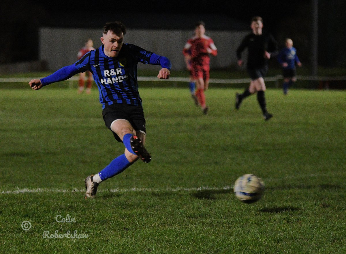 RACAimages's tweet photo. A few images from Ryton &amp; Crawcrook's 2-0 win over Chester le Street Town in the EA Cup at the Oldhaulage Stadium last night. The full album is on my Facebook page and that of the club's. https://t.co/p6OTPkVcbK