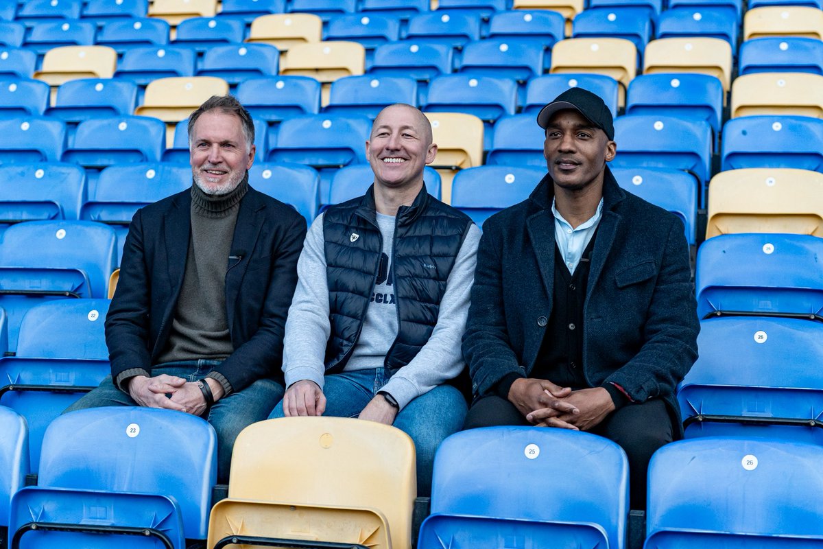 Damien Francis tweet media