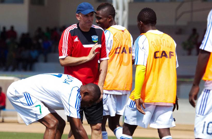 Umwongereza Stephen Constantine,  yatangajwe nk’Umutoza w’Ikipe y’u Rwanda (Amavubi).
Constantine w’imyaka 63 y’amavuko, yigeze gutoza Amavubi mu 2014  kugeza 2015.
#SalusSports