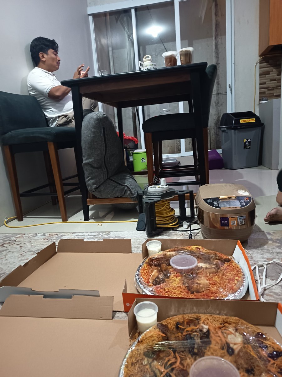 parasaurolophus tweet media