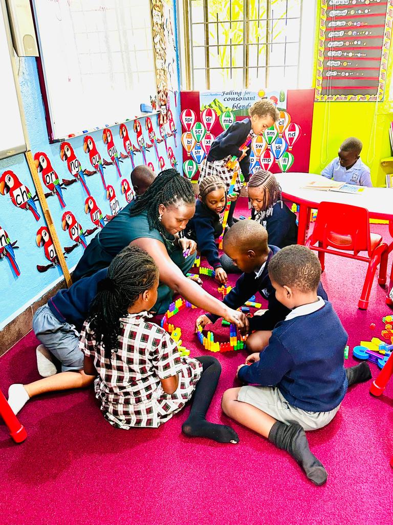 KabojjaSchool's tweet image. Our Early Years indoor play nurtures creativity, social skills &amp;amp; confidence. 

Learning through guided play lays the foundation for holistic development.
#EarlyYearsEducation #LearningThroughPlay #ChildDevelopment