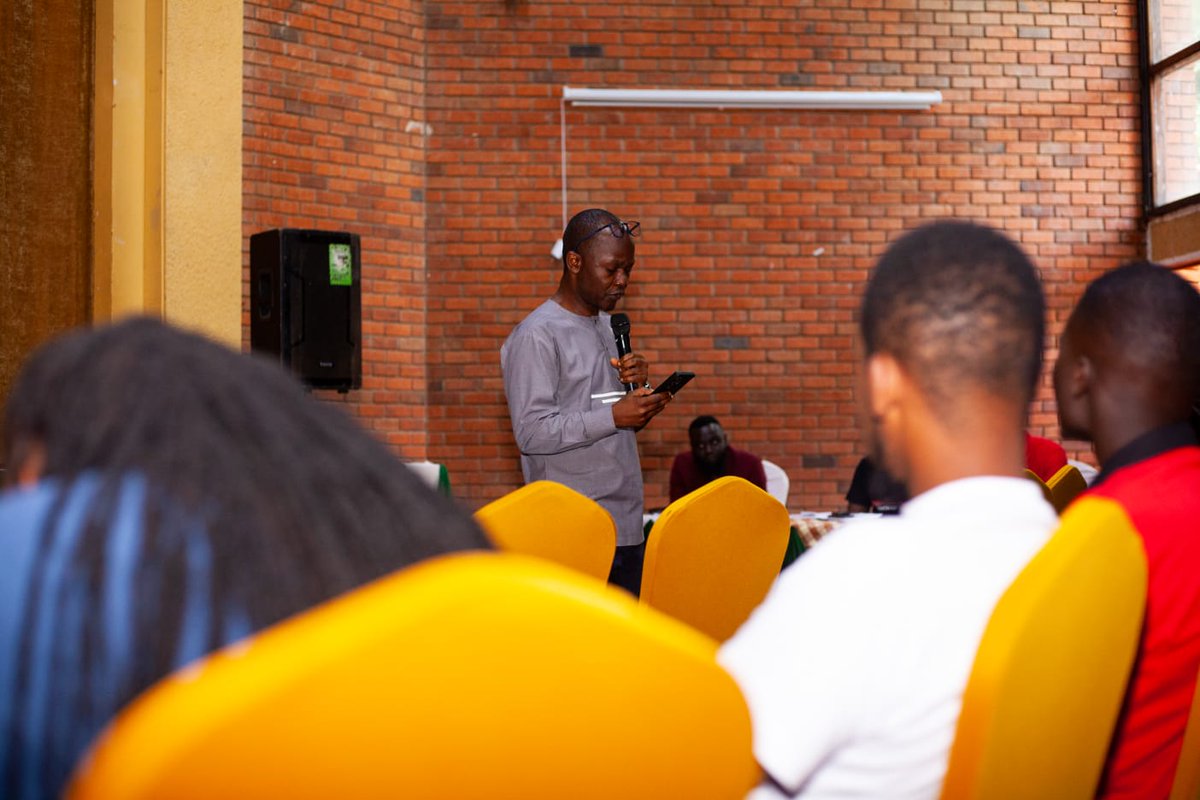 Unbowed_Voice's tweet photo. Community data is power.
Director of @IDinsight highlighted the importance of grassroots documentation in advancing accountability, informing advocacy, and ensuring communities shape the solutions to the crises they face.
#DataDrivenAdvocacy
#TechForHumanRights https://t.co/qJzj9qhhFG