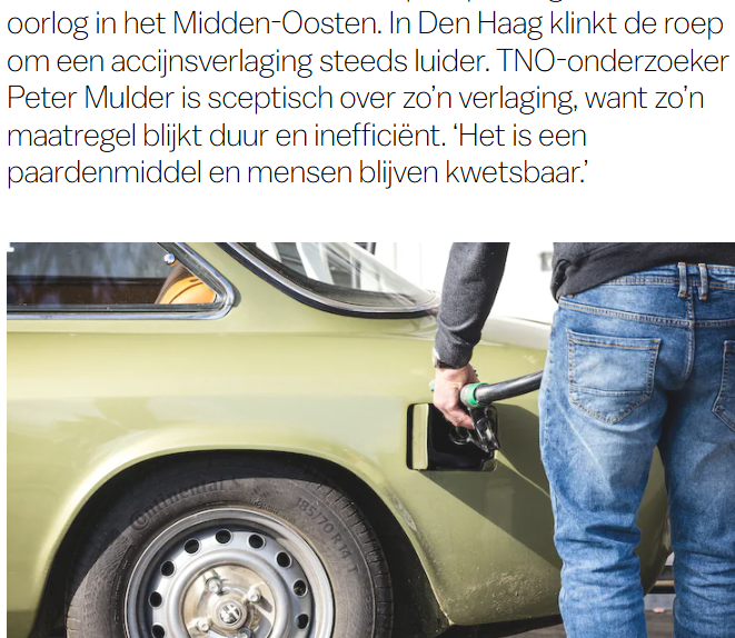 Matthijs85's tweet photo. Accijnsverlaging duur en inefficiënt https://t.co/qWsHcZENL1
90% heeft het niet nodig..

Beter investeren in OV,
eventueel elektrische deelvervoer,
maar vooral het voorkomen van armoede! https://t.co/klYcbiVdTC #basisinkomen https://t.co/DaLsVR8UyZ