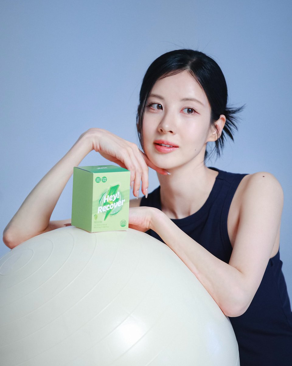 SNSD_0805's tweet image. 𝐁𝐞𝐡𝐢𝐧𝐝 𝐭𝐡𝐞 𝐬𝐜𝐞𝐧𝐞𝐬✨
‘푸드올로지 광고‘

#서현 #Seohyun @/seojuhyun_s
#푸드올로지 @/foodology.official 
#꿈이엔티 #KKUMENT

instagram.com/p/DVyBhZnCYSK/