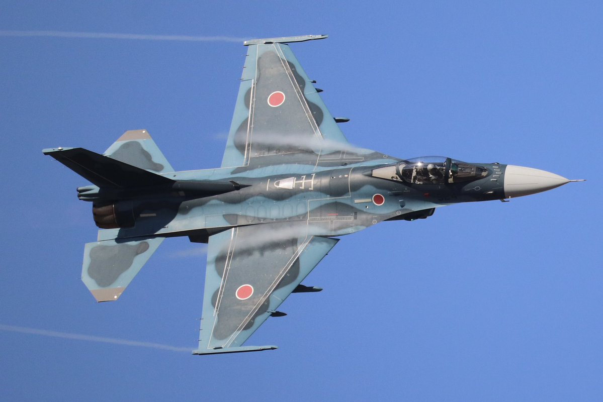 ユタノフスキー tweet media