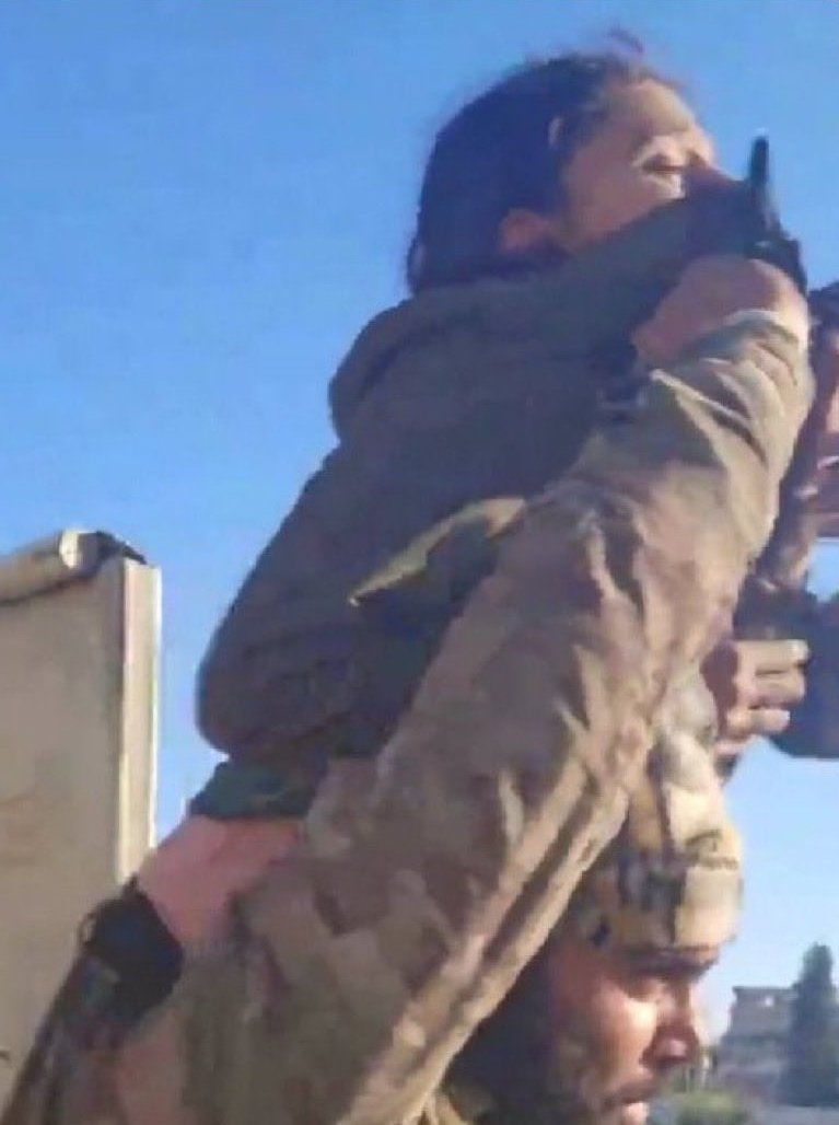 zean hsan tweet media