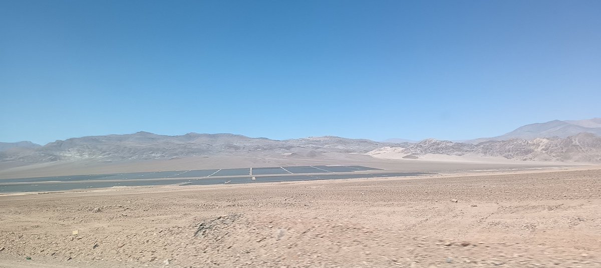 javierz73's tweet photo. @MinEnergia @EnergiaMag Buenos días, Brecha pendiente acceso a energía renovable y ecológica a las comunidades d bajos recursos económicos. #SegundaVidaPanelesSolares miles de módulos esperan disposición final #LeyREP #ReutilizaciónSolar #PMGDS #EnergíaComunitaria Norte y Centro de Chile ☀️ ⚡  🏡💚 🇨🇱 https://t.co/0cb9Yqj055