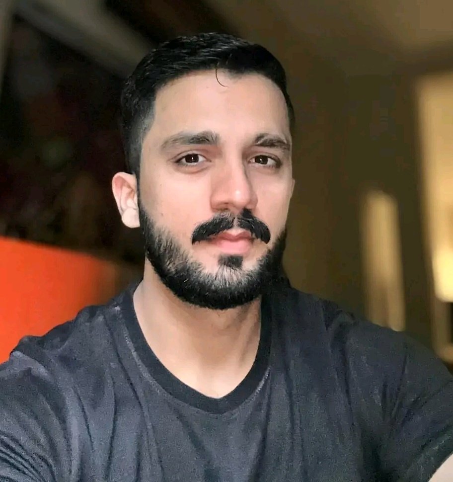 Sheraxii Tweets tweet media