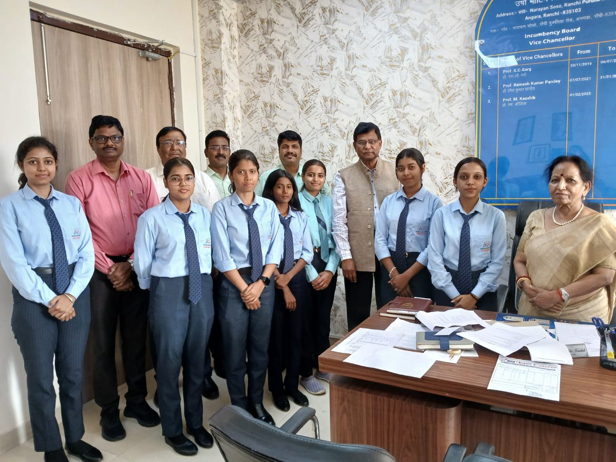 Seven students from the 𝐁𝐚𝐜𝐡𝐞𝐥𝐨𝐫 𝐨𝐟 𝐏𝐡𝐚𝐫𝐦𝐚𝐜𝐲 𝐩𝐫𝐨𝐠𝐫𝐚𝐦𝐦𝐞 at Usha Martin University  (UMU) have been selected for the prestigious BPharma Scholarship for Daughters, a national initiative funded by 𝐌𝐒𝐃 𝐏𝐡𝐚𝐫𝐦𝐚𝐜𝐞𝐮𝐭𝐢𝐜𝐚𝐥𝐬 and implemented by
