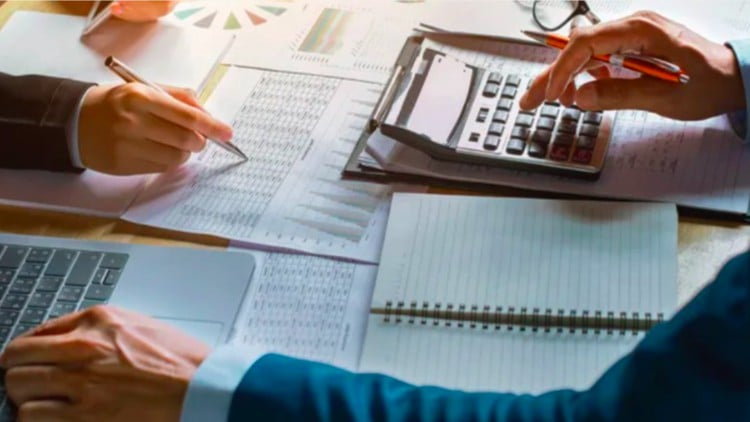 comidoc's tweet image. Diploma Course in Financial Management

⏱️ 2.7 hours
⭐ 4.30
👥 928
🔄 Feb 2026
💰 $17.99 → 100% OFF

comidoc.com/udemy/diploma-…

#FinanceCourse #FinancialMgmt #BusinessSkills #udemy