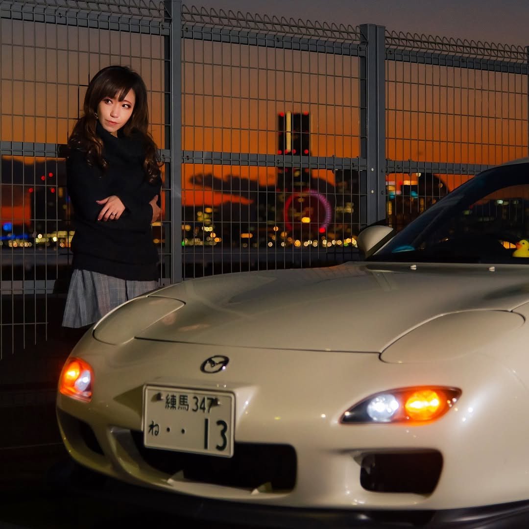 mzelom_'s tweet photo. M in Minato Mirai🎡🌇🐥⸒⸒
*
*
#みなとみらい
#ladydriven
#carstagram
#ladyowned
#driver
#jdm
#jdmcar
#jdmclassic
#jdmdaily
#girlsowner
#japan
#drive
#愛車
#rx7
#fd
#fd3s
#fd3snation
#mazdarx7
#rotary
#rotaryclub
#スホーツカー女子
#車好き女子
#carmodel https://t.co/zsfndjZi26