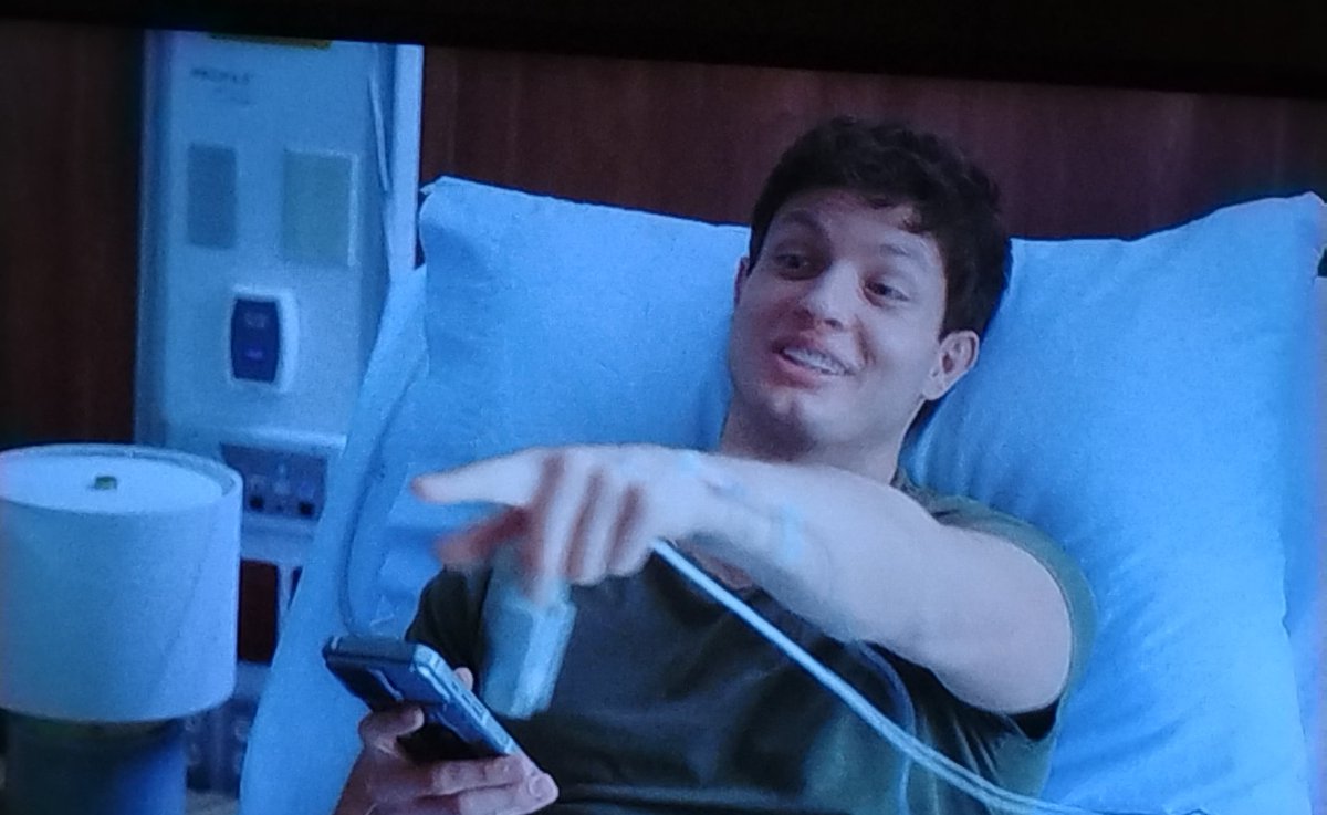 Geniene Anthony tweet media