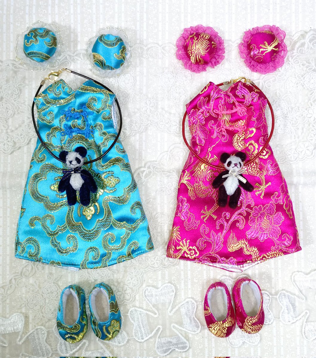 ミニパンダ(約5cm)🐼🐼
革紐チョーカー付き
ミニチュアファー使用
別売りのチャイナ風ワンピースに合わせても可愛いです💕
#アイドール大阪