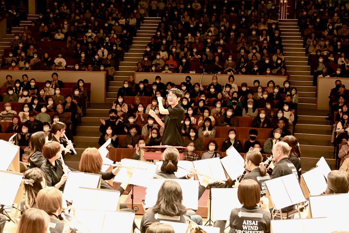 aisaiwind's tweet photo. 定演の写真が届いたので改めて、3/8（日）に愛西ウインドオーケストラ第4回定期演奏会が終演しました😌ご来場頂いた皆様本当にありがとうございました！愛オケはまだまだ発展途上！もっと飛躍していくので今後も応援よろしくお願い致します🤲

#吹奏楽　#楽器　#音楽　#演奏会 https://t.co/GLcIAyxmxY