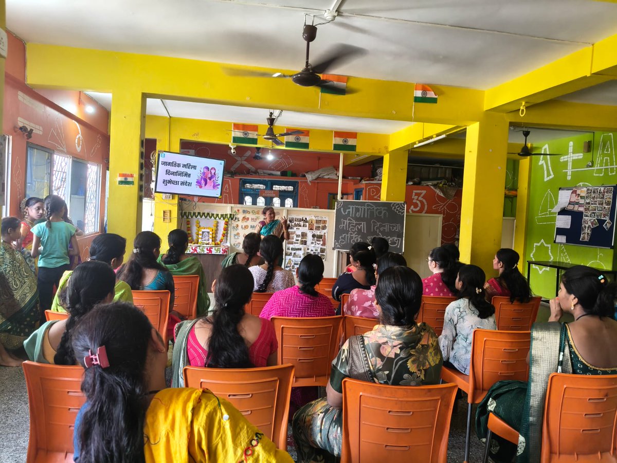 moineeorg's tweet photo. Through poster making, cultural activities, and awareness sessions on inspirational women and women’s rights, the e-Vidya team celebrated the strength and achievements of women across communities.

#InternationalWomensDay #WomenEmpowerment #eVidya #MoineeFoundation https://t.co/goMTuei8x8