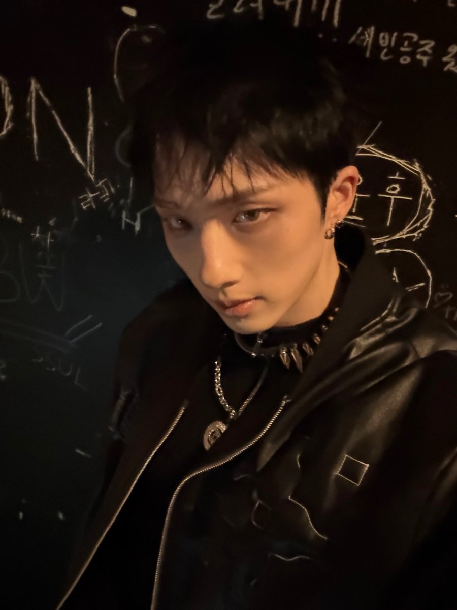 P1Harmony tweet media