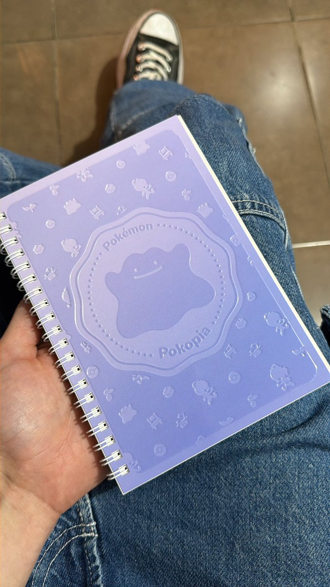 sr_pinya tweet media