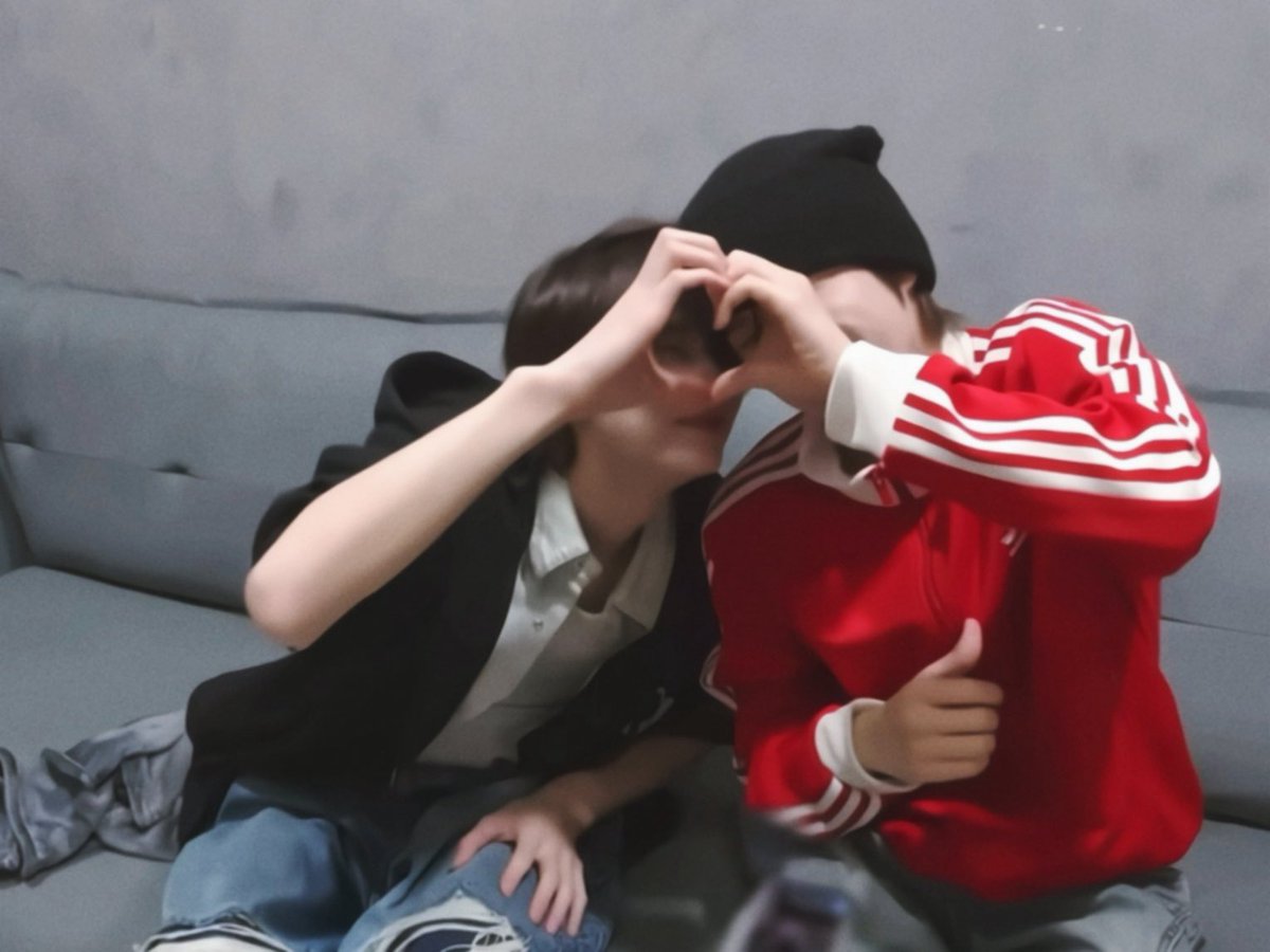 퍼머거 tweet media