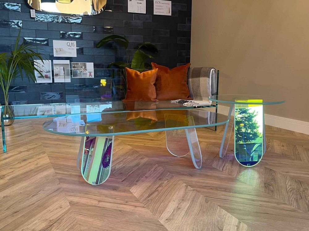 Scossa_Design's tweet photo. Glas Italia Shimmer Low Table by Patricia Urquiola: extra-light tempered glass with an iridescent finish that shifts pink-blue-gold-green as the light changes. It’s a coffee table that changes the room, not just the layout. https://t.co/Dg6rHD0cbb

#Scossa #GlasItalia https://t.co/UhpqPTZyRa