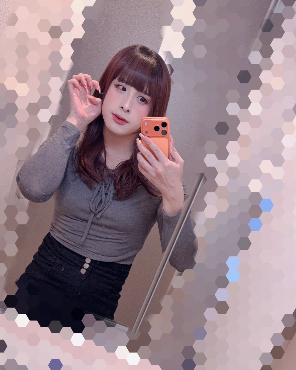 Yuyu_ponponpain's tweet image. 腹、出てね⁉️顔、でかくね⁉️(MOROHA)