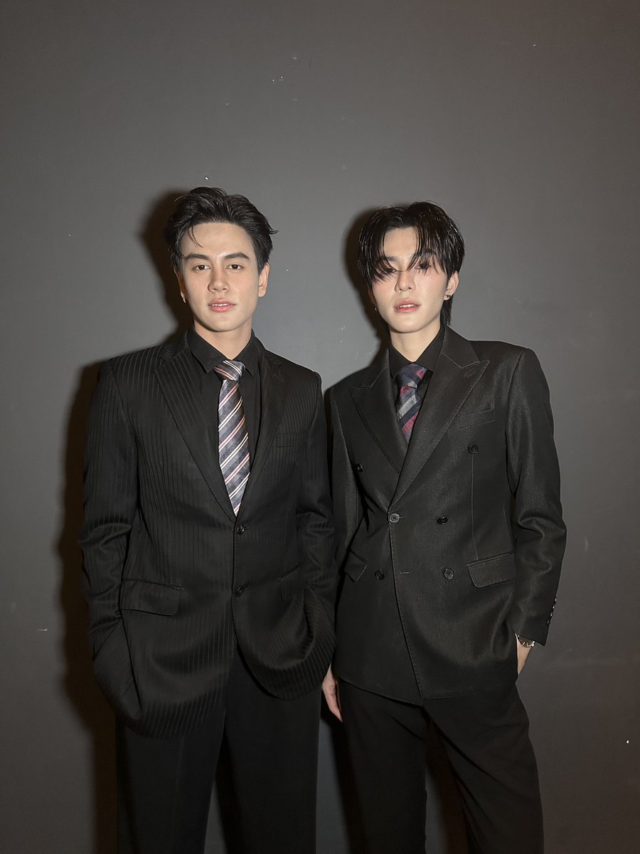 UltimateTroop tweet media