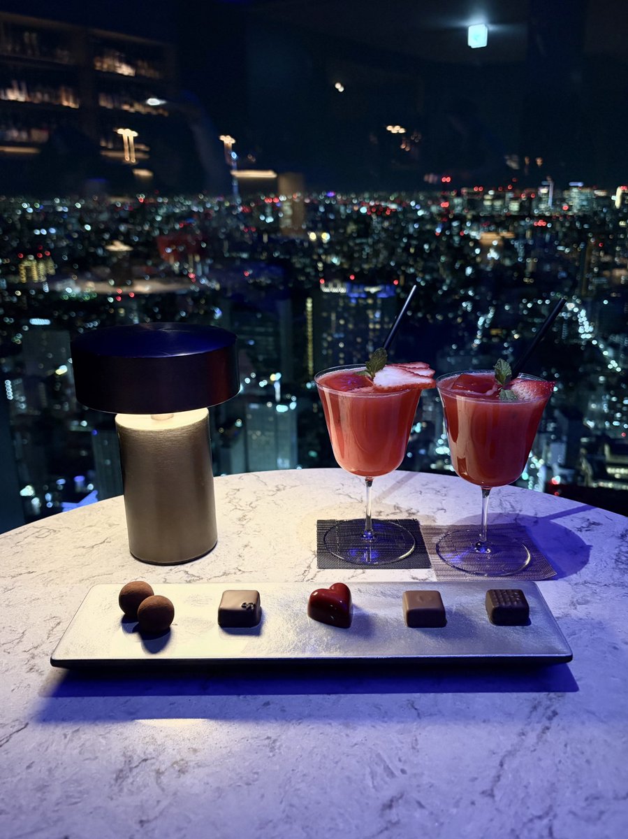 R__aia_'s tweet photo. 🍓🍫ꔛෆ https://t.co/vpZrWgSUMp
