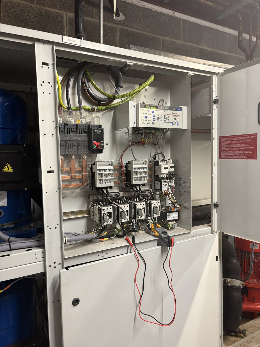 Adrian Jones 🏴󠁧󠁢󠁷󠁬󠁳󠁿🇺🇦 tweet media