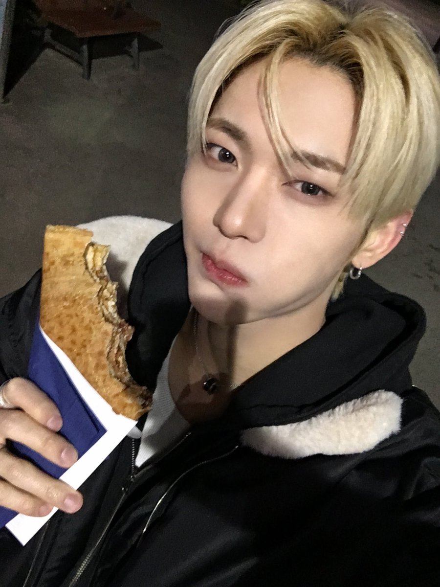 j🩵⚾️ tweet media