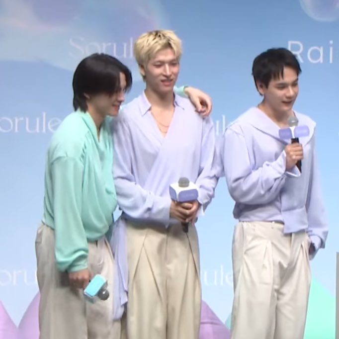 さおの tweet media