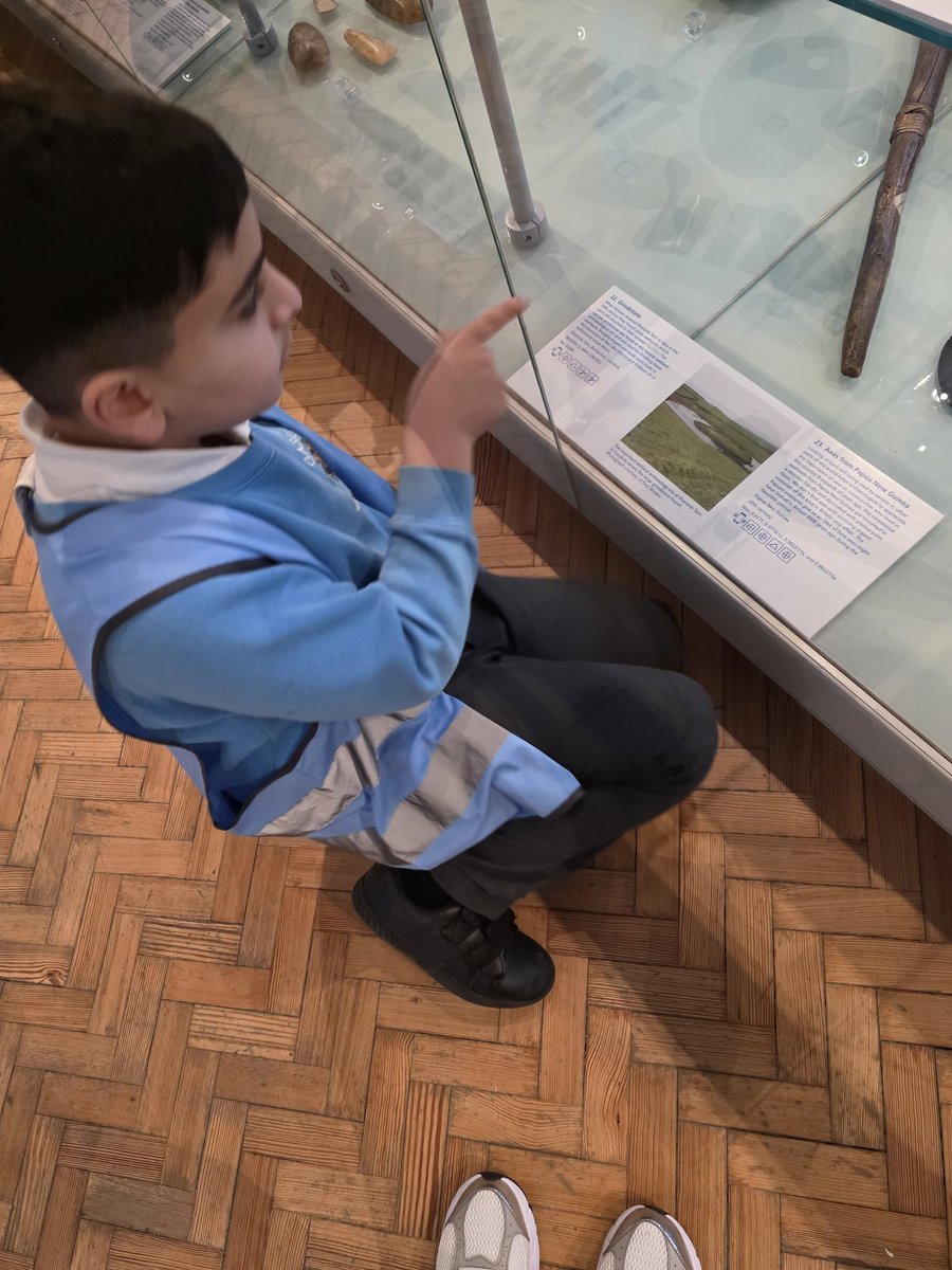 Gaskell Readers tweet media