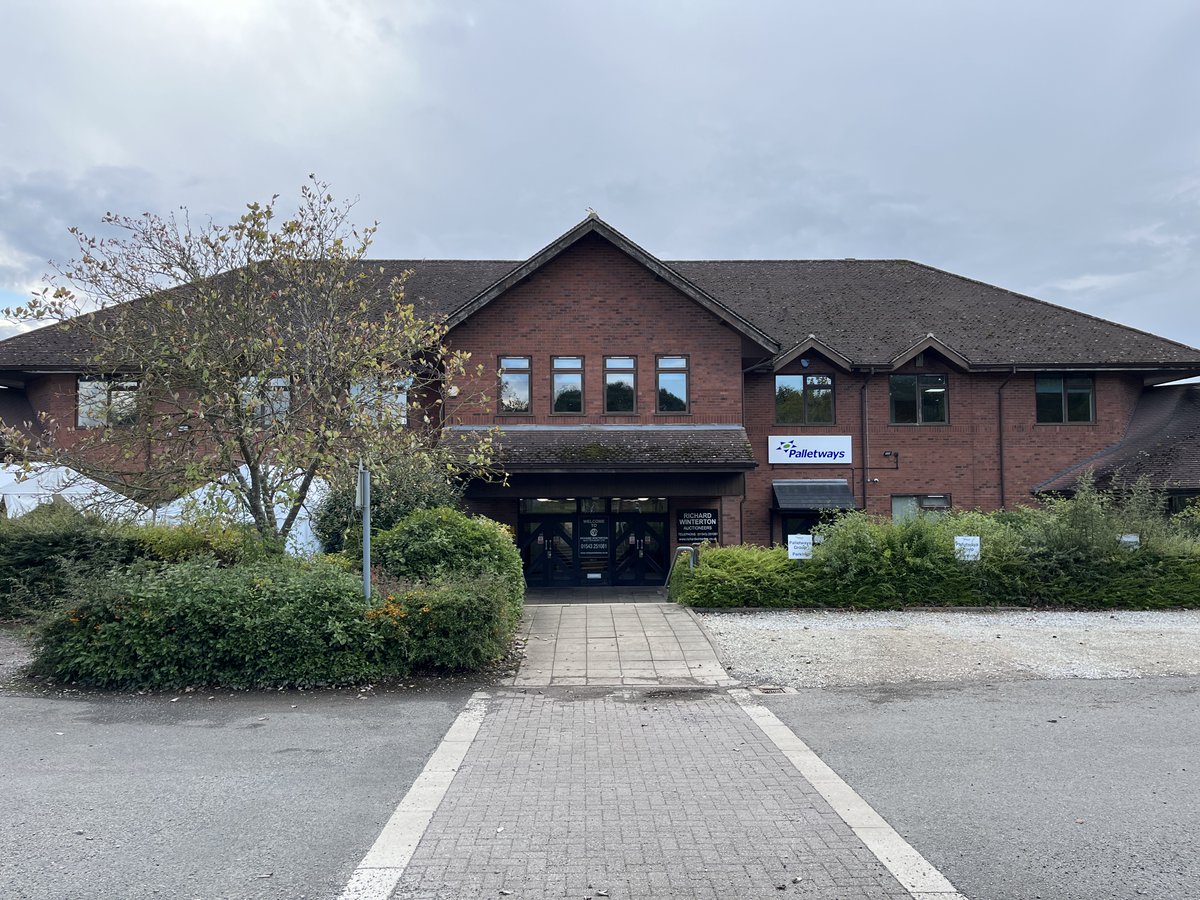 Richard Winterton Auctioneers tweet media